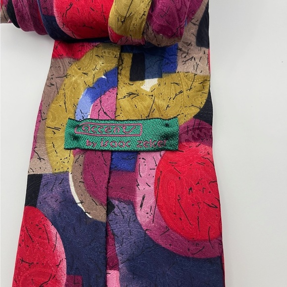 Vibrant Abstract Tie in Red, Blue, and Gold - Picture 3 of 5